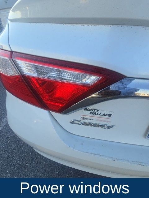 2016 Toyota Camry SE