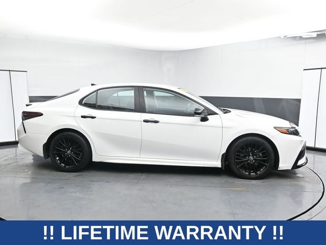 2022 Toyota Camry SE Nightshade