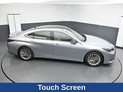 2022 Lexus ES 350 Ultra Luxury