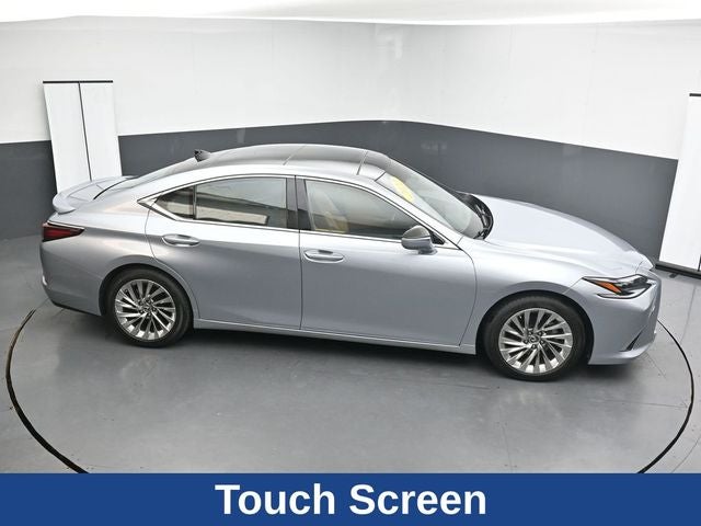 2022 Lexus ES 350 Ultra Luxury
