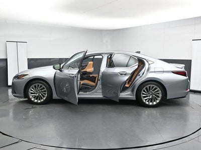 2022 Lexus ES 350 Ultra Luxury