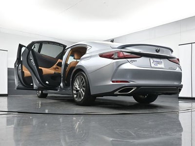 2022 Lexus ES 350 Ultra Luxury