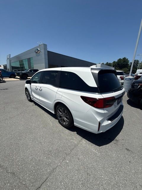 2025 Honda Odyssey Touring