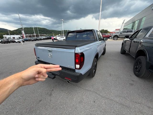 2022 Honda Ridgeline Black Edition
