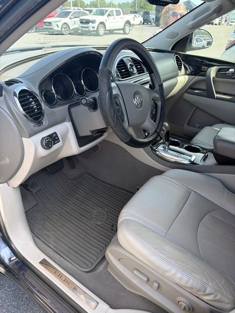 2017 Buick Enclave Leather Group