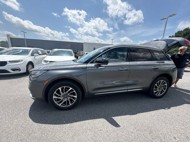 2022 Lincoln Corsair Standard