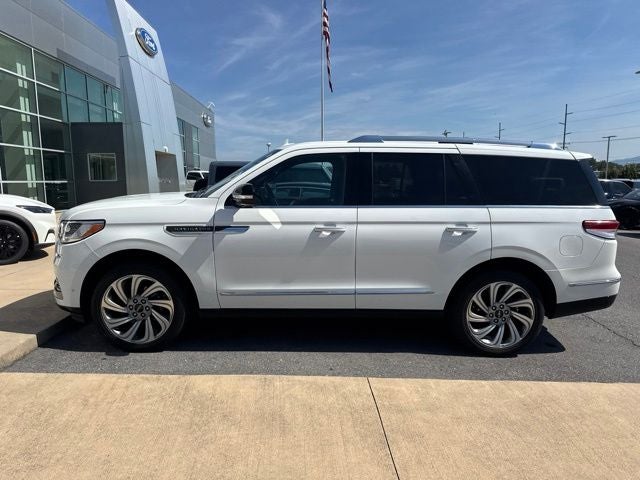 2023 Lincoln Navigator Reserve