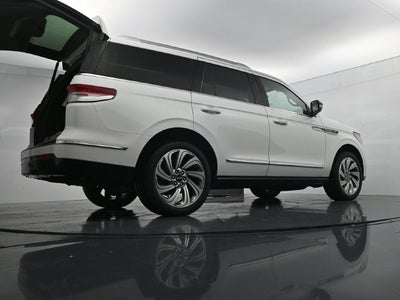 2023 Lincoln Navigator Reserve