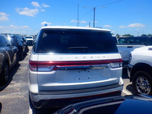 2023 Lincoln Navigator L Reserve