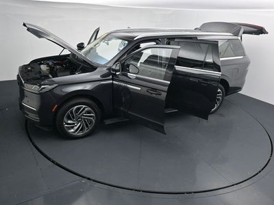 2025 Lincoln Navigator L Reserve