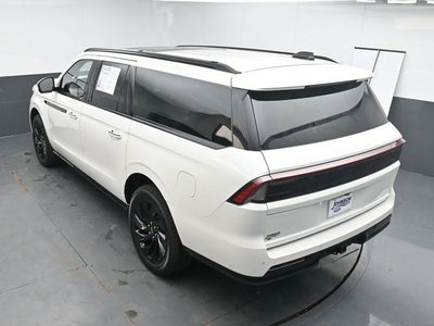 2025 Lincoln Navigator L Reserve