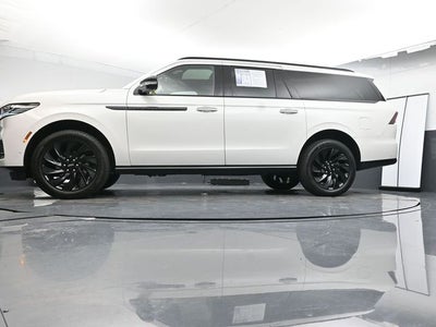 2025 Lincoln Navigator L Reserve