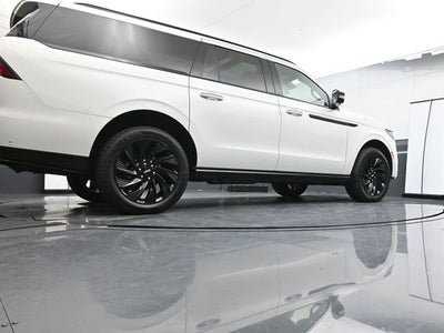 2025 Lincoln Navigator L Reserve