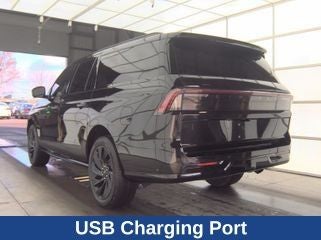 2025 Lincoln Navigator L Reserve