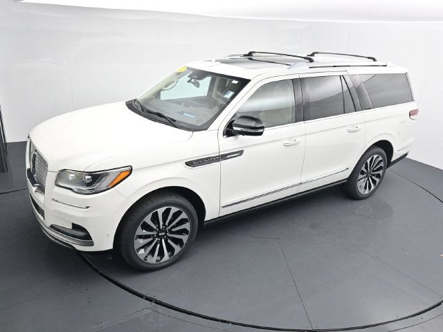 2022 Lincoln Navigator L Reserve