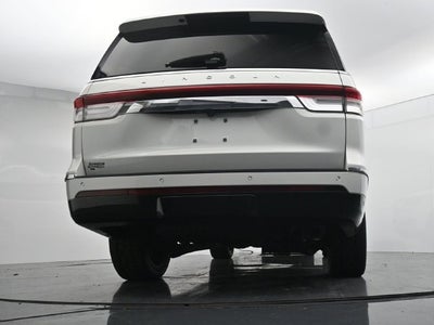 2022 Lincoln Navigator L Reserve