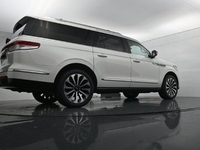 2022 Lincoln Navigator L Reserve
