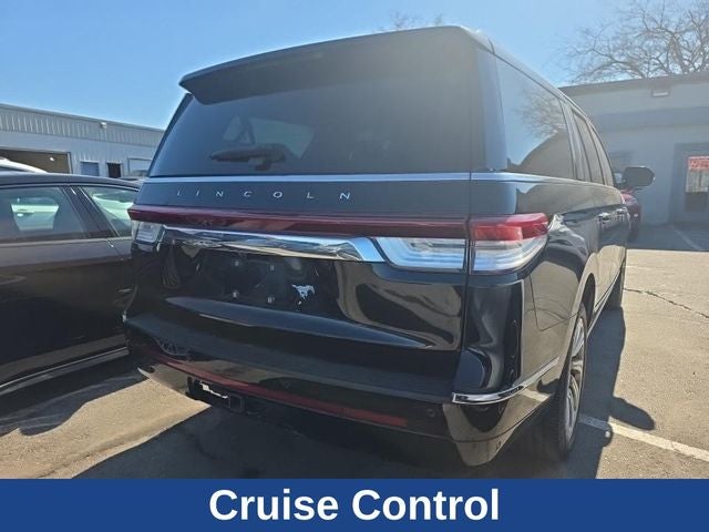 2022 Lincoln Navigator L Reserve