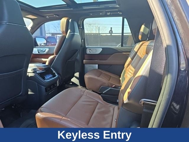 2022 Lincoln Navigator L Reserve