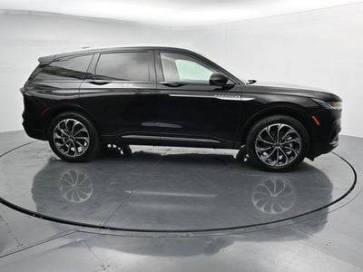 2024 Lincoln Nautilus Reserve
