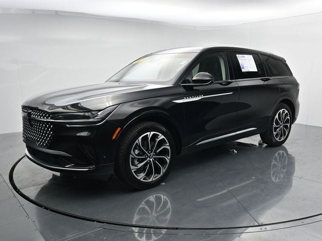 2024 Lincoln Nautilus Reserve