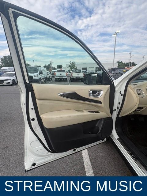 2016 INFINITI QX60 Base