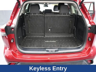 2022 Toyota Highlander Hybrid LE