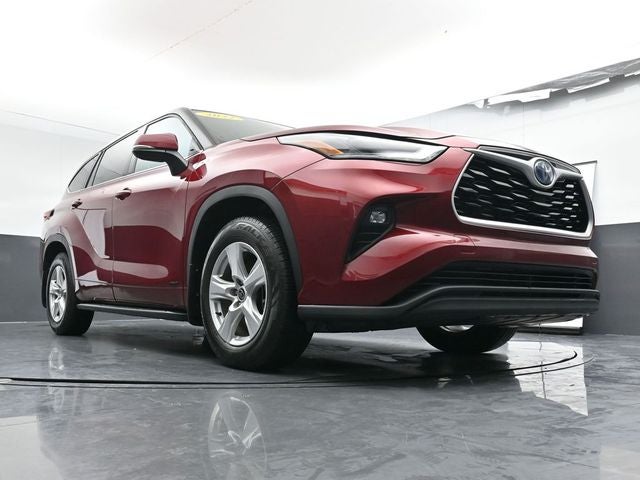 2022 Toyota Highlander Hybrid LE