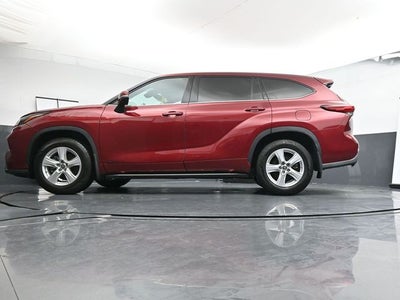 2022 Toyota Highlander Hybrid LE