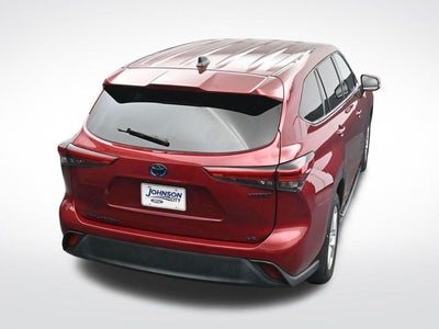 2022 Toyota Highlander Hybrid LE