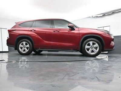 2022 Toyota Highlander Hybrid LE