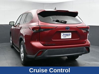 2022 Toyota Highlander Hybrid LE