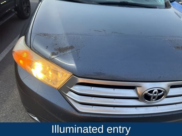 2012 Toyota Highlander Base
