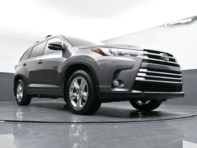 2017 Toyota Highlander Limited