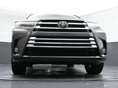 2017 Toyota Highlander Limited