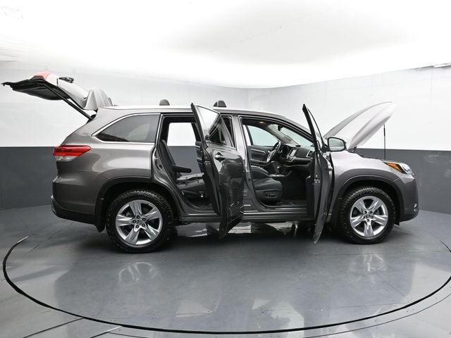 2017 Toyota Highlander Limited