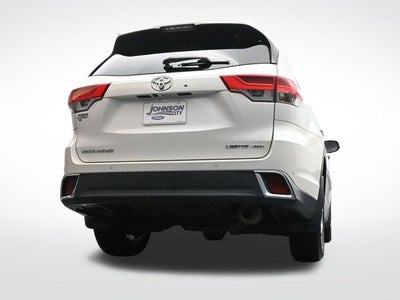 2017 Toyota Highlander Limited