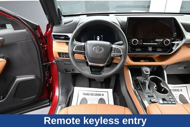 2025 Toyota Highlander Platinum