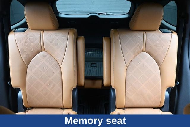 2025 Toyota Highlander Platinum
