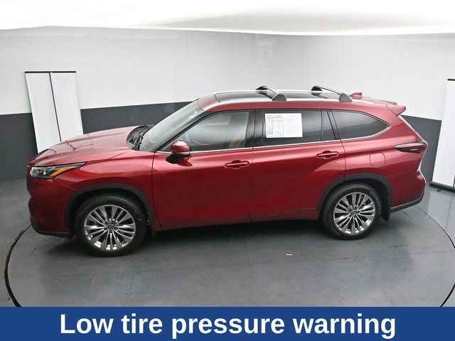 2025 Toyota Highlander Platinum