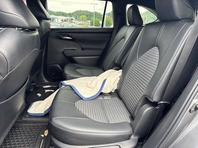 2024 Toyota Highlander XSE
