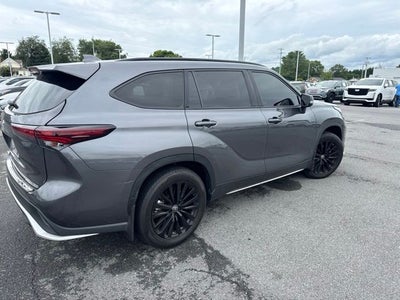 2024 Toyota Highlander XSE