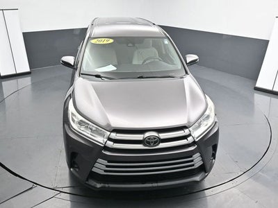 2019 Toyota Highlander LE