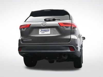 2019 Toyota Highlander LE
