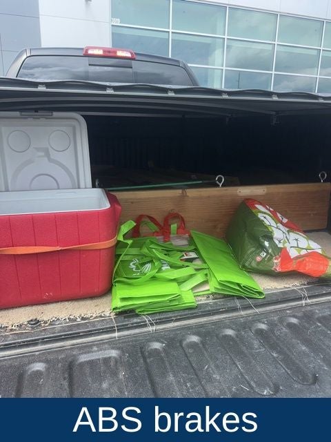 2015 Toyota Tundra SR5