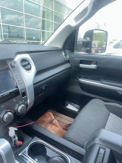 2015 Toyota Tundra SR5