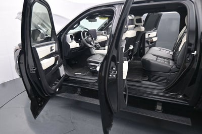 2024 Toyota Tundra Hybrid Capstone