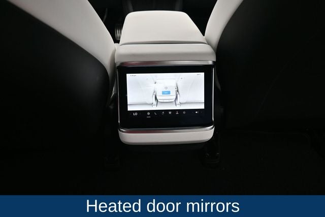 2022 Tesla Model S Base
