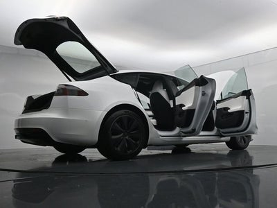 2022 Tesla Model S Base