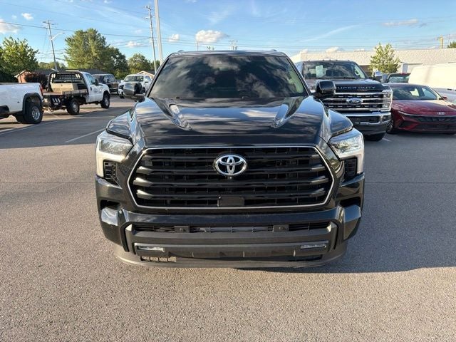 2024 Toyota Sequoia SR5